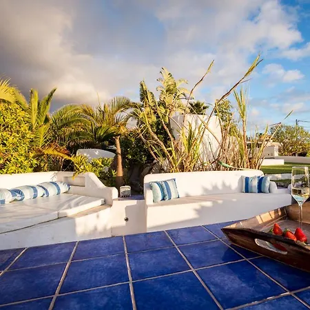 With Heated Private Pool And Exotic Garden Техина-де-Исора